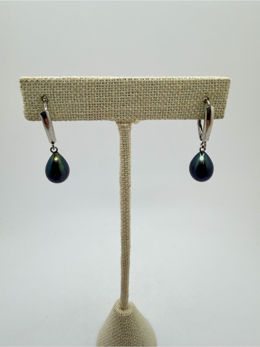 Possible Honora stamped 925 8x12mm teardrop black pearl dangle earrings!